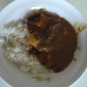 チキンとトマトのカレーライス